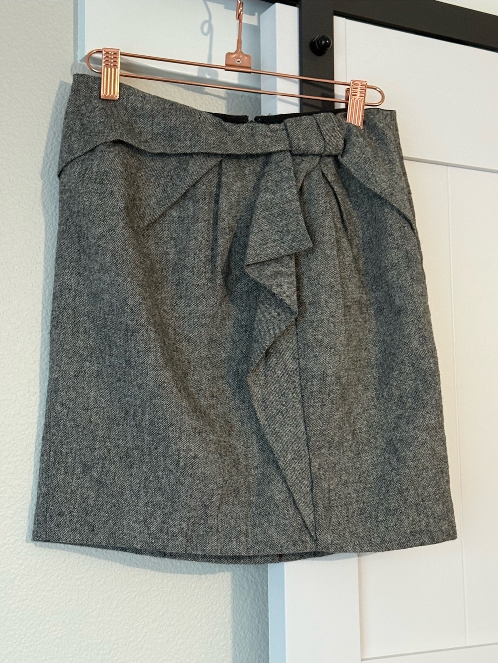 Banana Republic Gray Wool-Blend Tie-Front Pencil Skirt